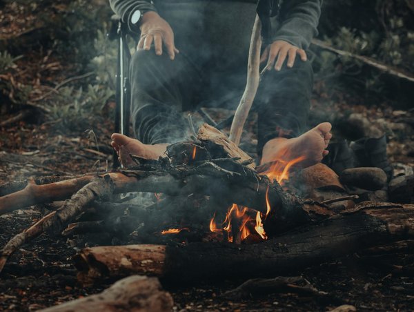 What are some budget-friendly UK travel hacks?